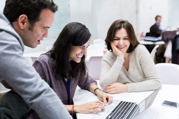 Fundación Barceló convoca una beca de excelencia  digital con la escuela de negocios ISDI