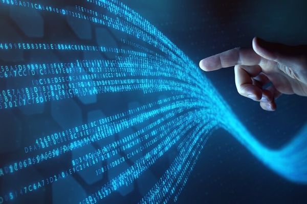 Aprendizaje automático y aprendizaje profundo: diferencias, funcionamiento y ejemplos