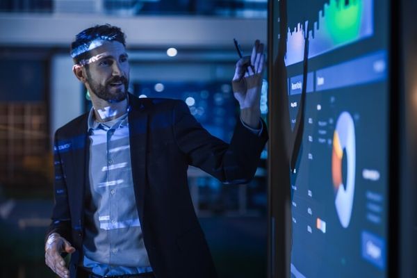 Desarrollador de negocios: qué es, funciones y requisitos