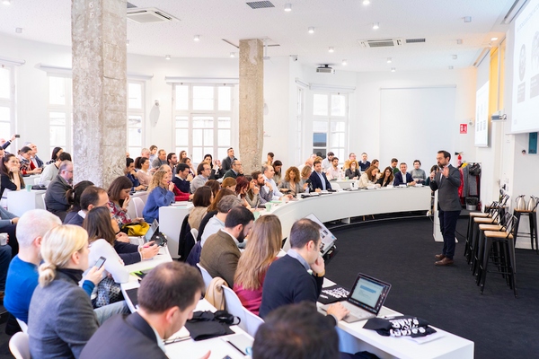 Los empleos ligados a la tecnología crecen un 33%