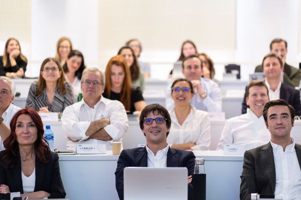 15 escuelas unidas para impulsar planes de formación