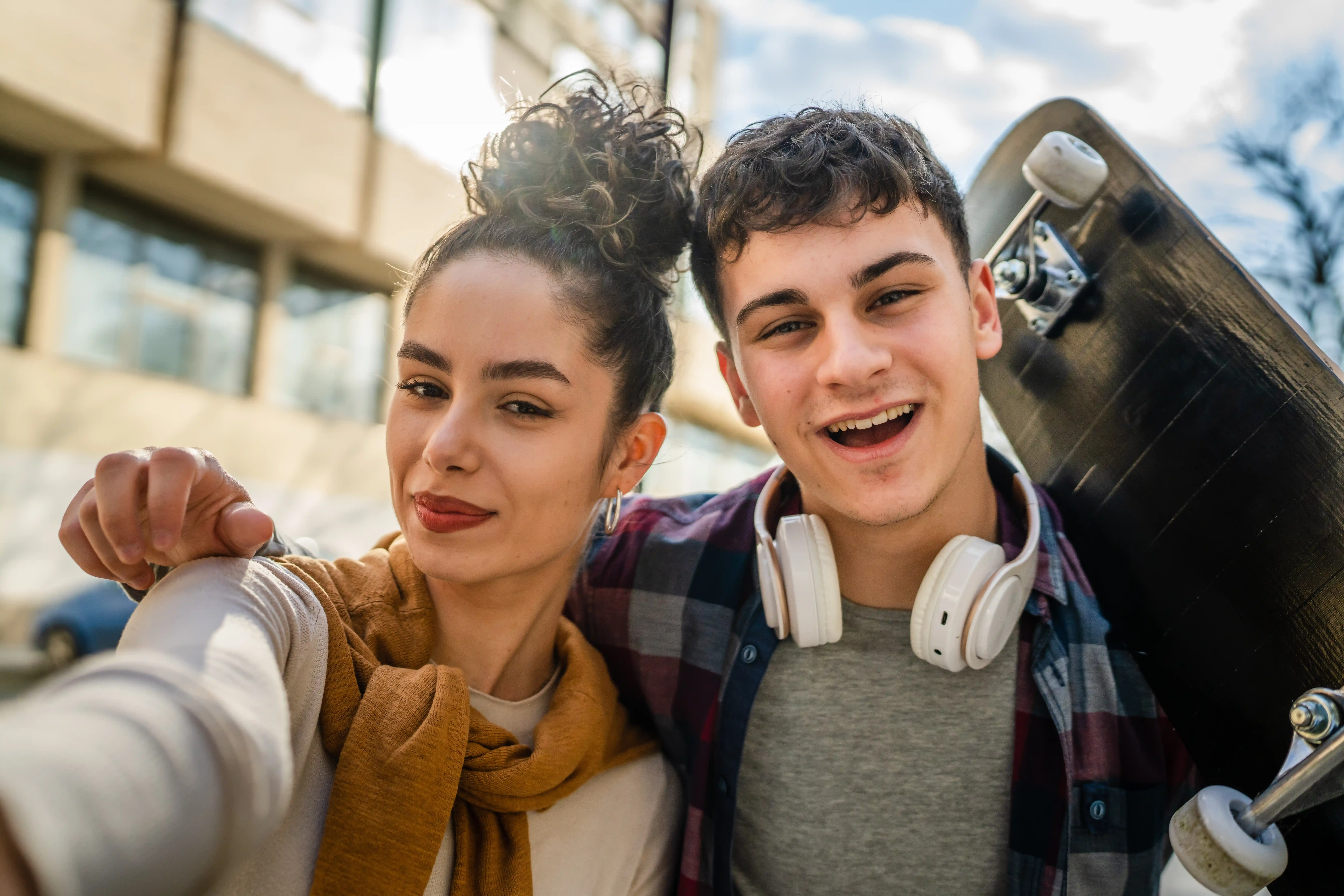 La economía de creadores supera los $500 mil millones: nuevos modelos de monetización emergen en 2025