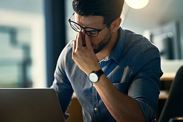 ¿Sabías que cada semana estamos trabajando un día adicional en horas extra no remuneradas?