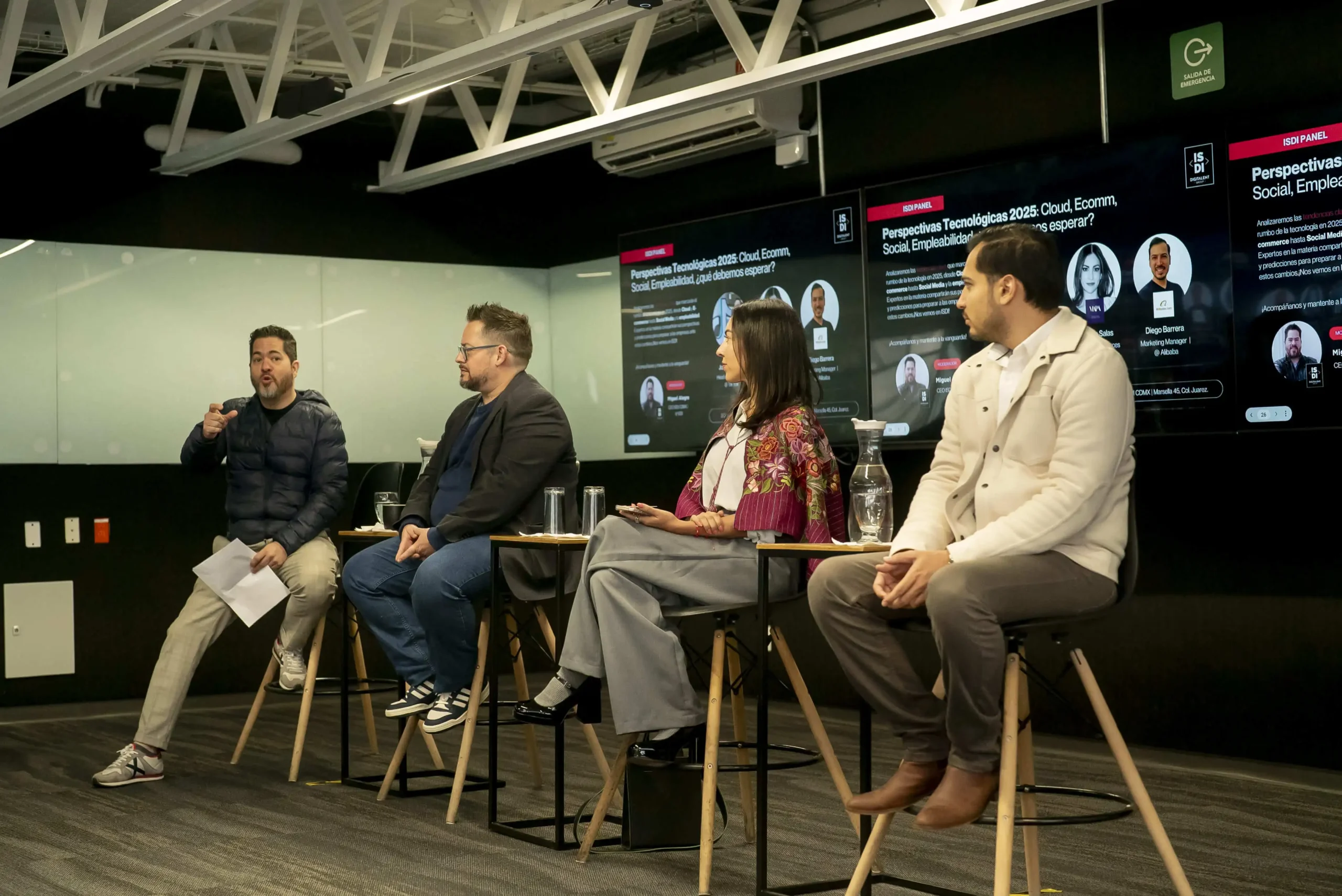 Tendencias Digitales 2025: Un Vistazo al Futuro del Negocio