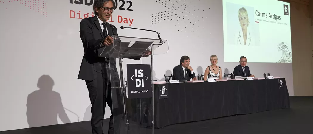 ISDI cierra su año académico con el mayor encuentro de profesionales digitales y tecnológicos de España