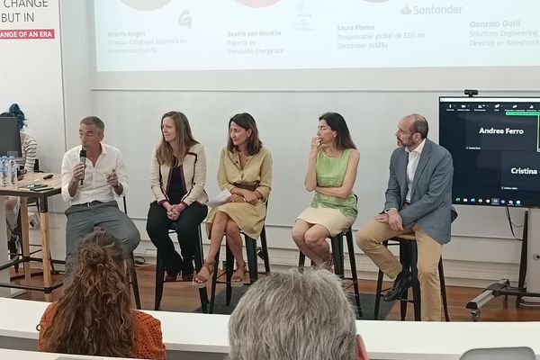 Las empresas con estrategias de transformación digital y transición energética cuentan con una ventaja competitiva